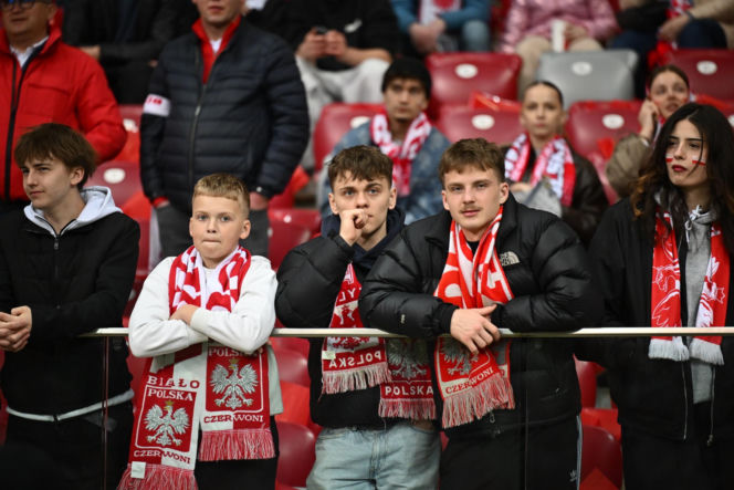 Tak się bawią kibice na meczu Polska - Albania. Gorąca atmosfera na PGE Narodowym