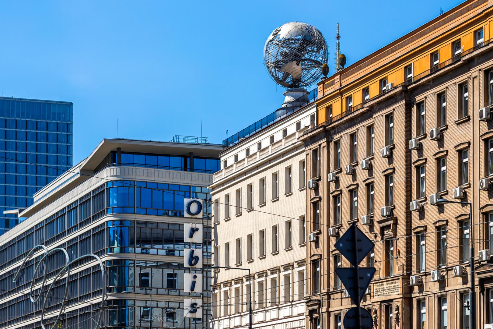 Dawny biurowiec Orbisu, Bracka 16, Warszawa