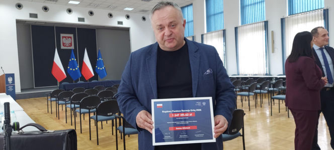 Podpisanie umów na dofinansowanie zadania drogowe