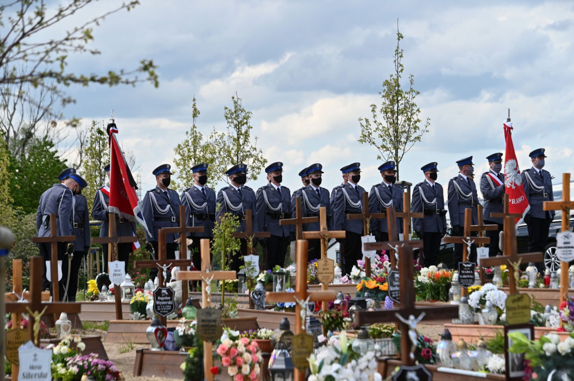 Pogrzeb policjanta, który zginął w wyniku wypadku w Gdyni