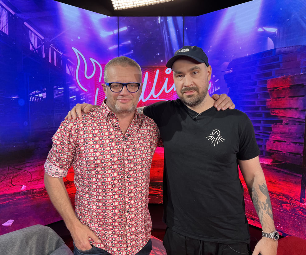 Marcin Meller i Jakub Żulczyk w studio programu Mellina. O kulisach rozmowy przeczytasz na EskaRock.