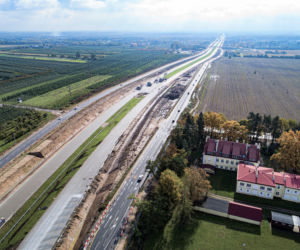 Tak powstaje droga S7 z Warszawy do Grójca