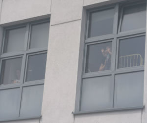 Koncert na parkingu Szpitala Dziecięcego w Olsztynie