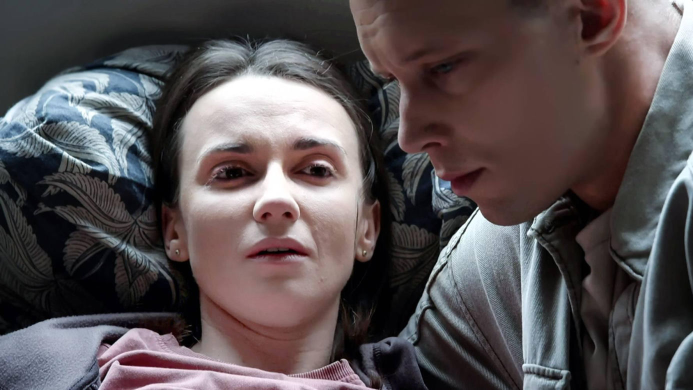 Pierwsza miłość, odcinek 4266. Melka (Ewa Jakubowicz), Piotrek (Michał Mikołajczak)