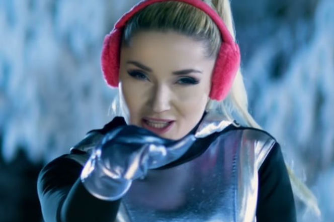 Piosenka z reklamy T-Mobile z Cleo