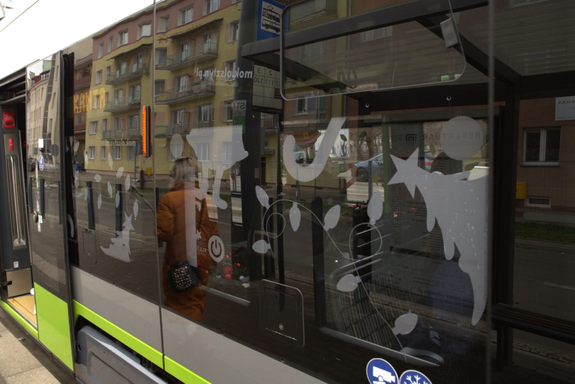 Świąteczny tramwaj jeździ po Olsztynie [ZDJĘCIA]