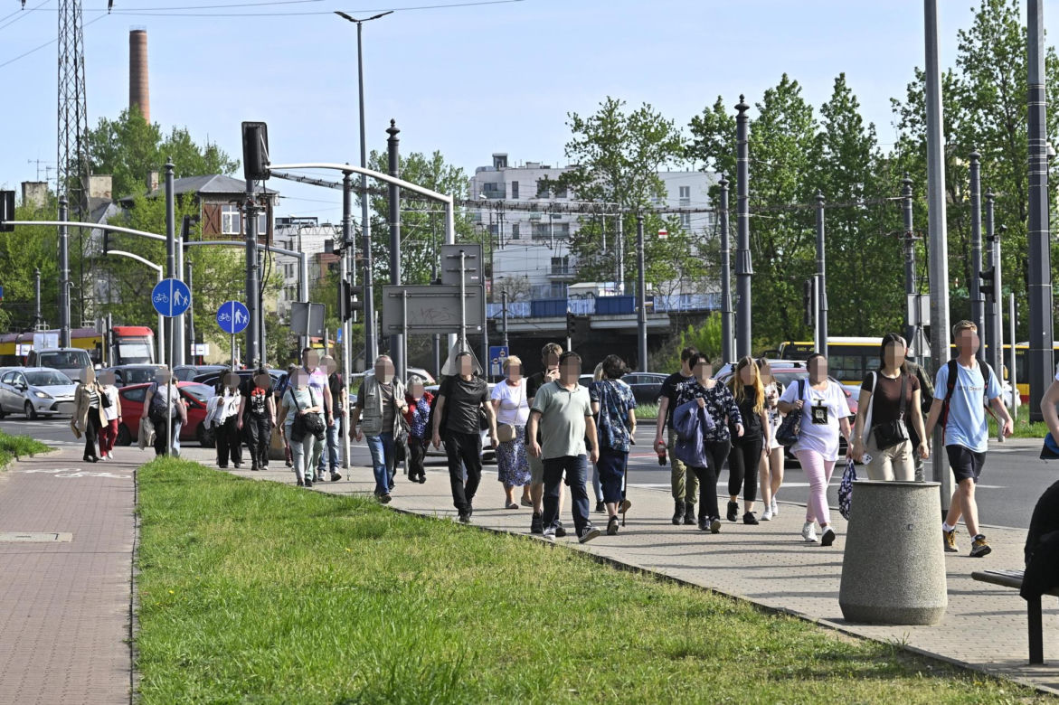 Bródno odcięte od tramwajów na trzy miesiące. Pasażerowie są wściekli. "Tu chyba nas ktoś nie lubi" 