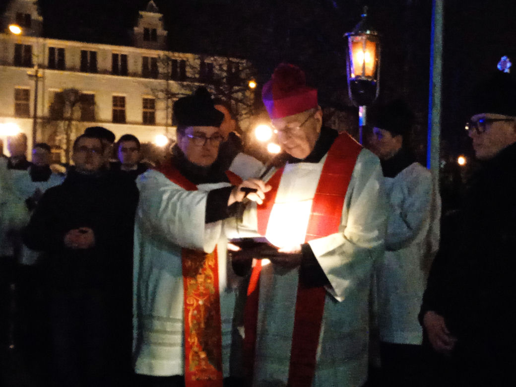 Droga krzyżowa 2024 w Poznaniu