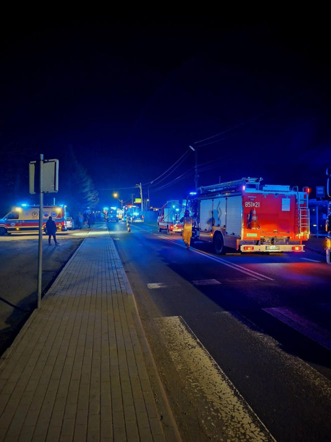 Szli wieczorem z kościoła, wjechało w nich auto. Horror w Ujsołach