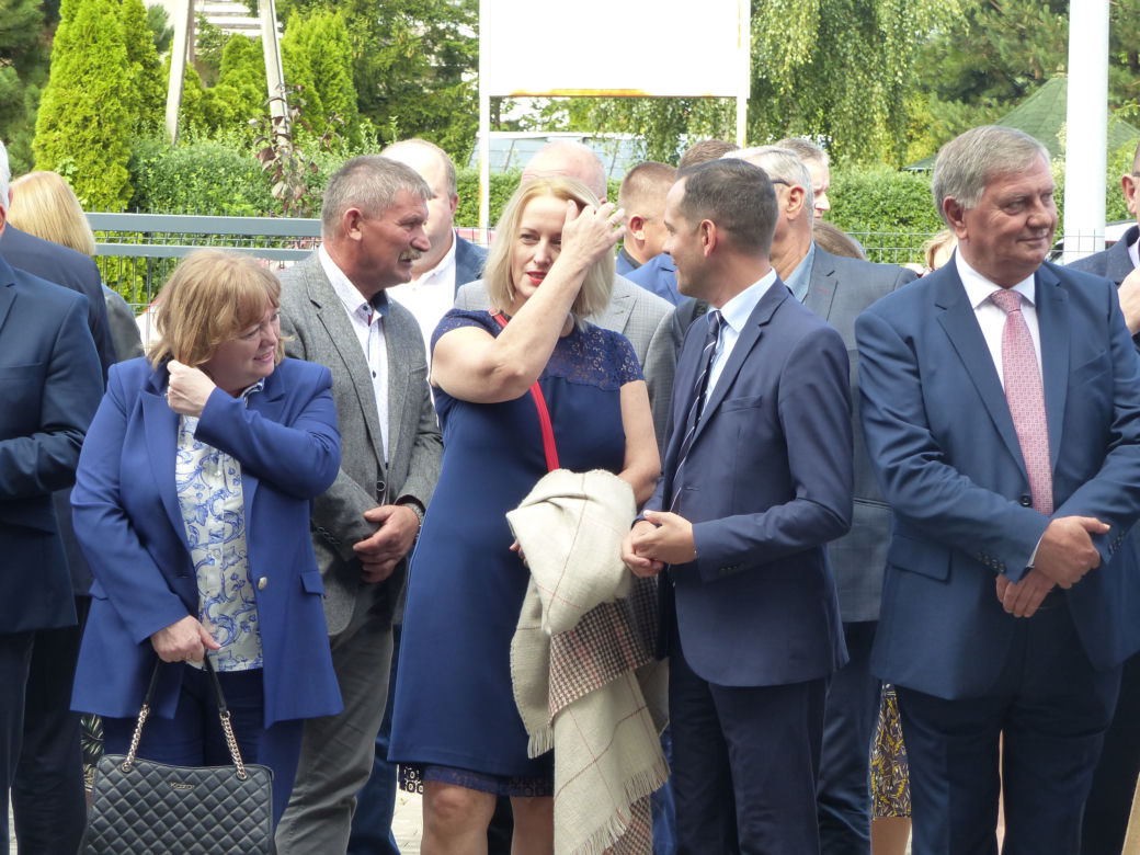 Otwarcie szkoły przy Sucharskiego