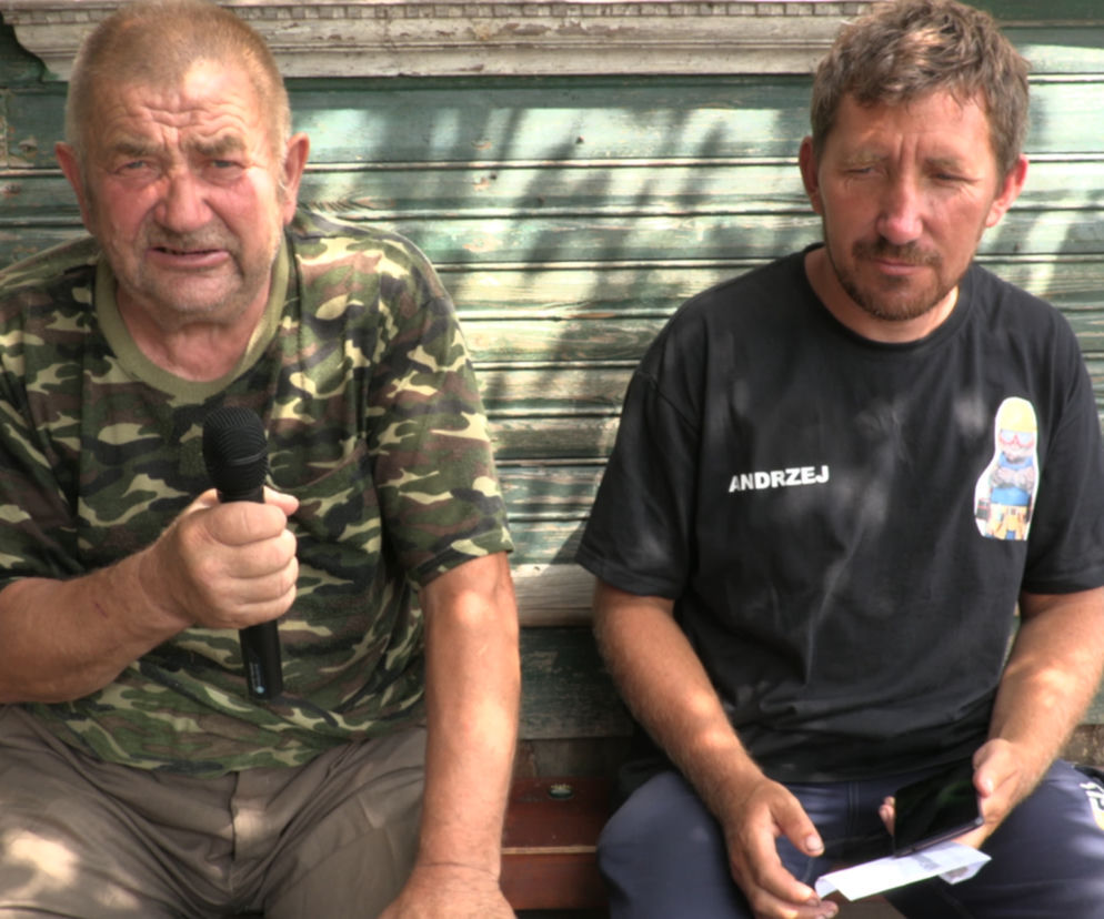 Rolnicy. Podlasie. Gospodarstwo Gienka i Andrzeja z Plutycz. Dom, hektary, majątek