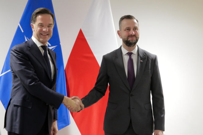 Szef NATO na mazurskim poligonie. Mark Rutte ostrzegł Putina: „Jesteśmy zjednoczeni i gotowi