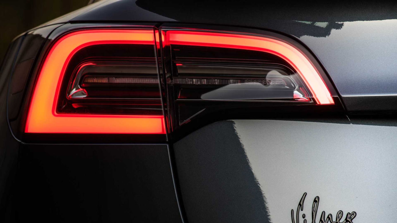 Tesla Model 3 z wnętrzem od Vilner
