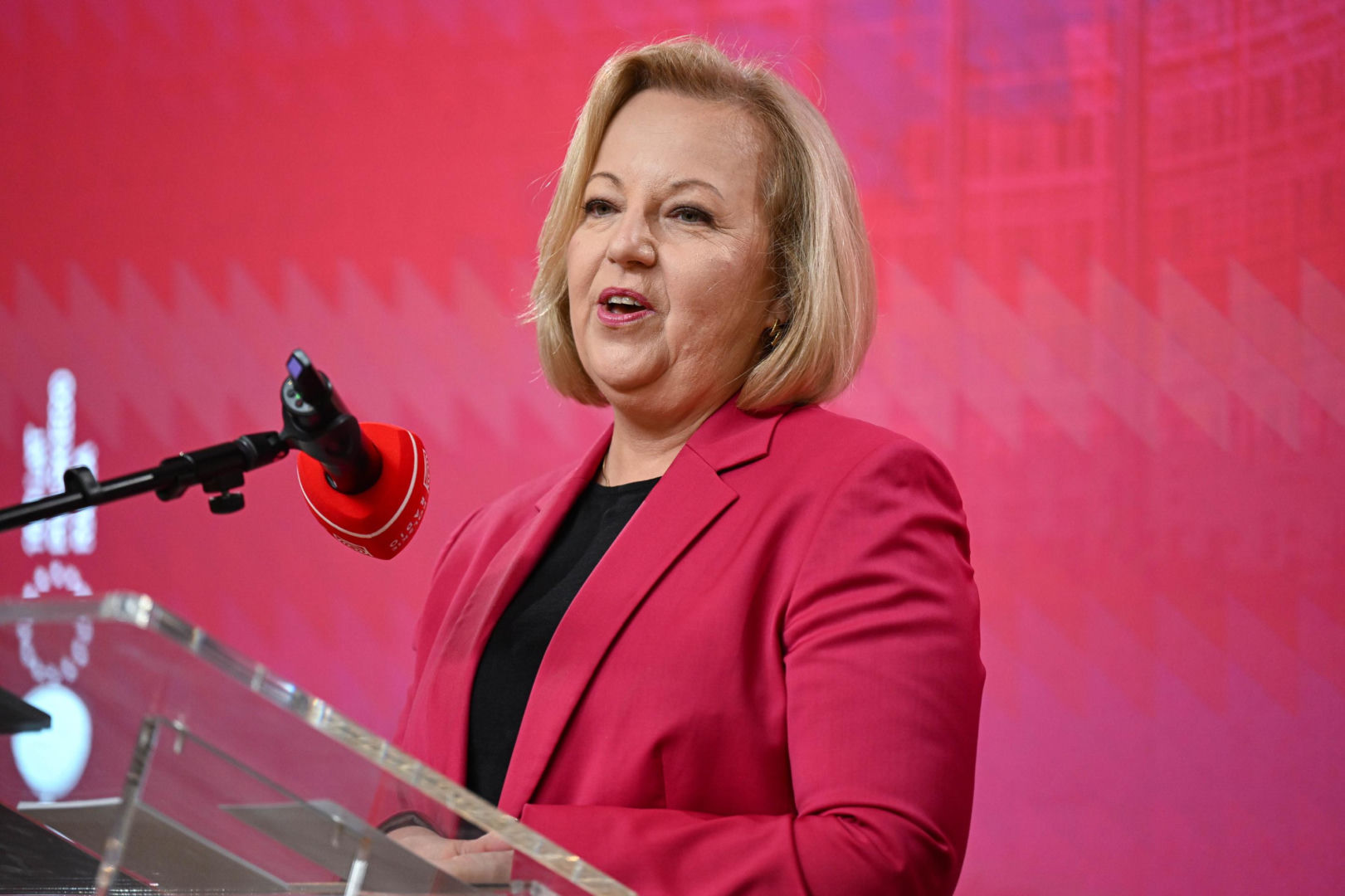 Agnieszka Bartol nową minister funduszy i polityki regionalnej? Kim jest, co o niej …