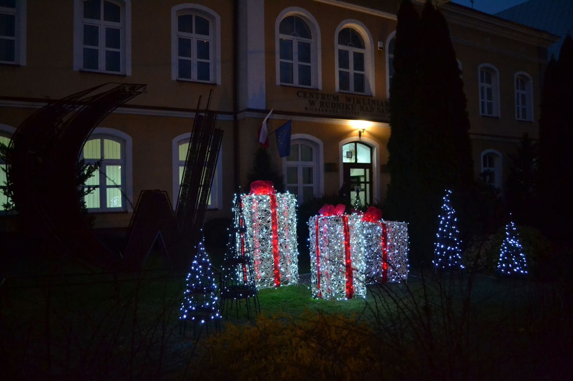  Polska stolica wikliny rozbłysła na Święta Bożego Narodzenia [ZDJĘCIA]