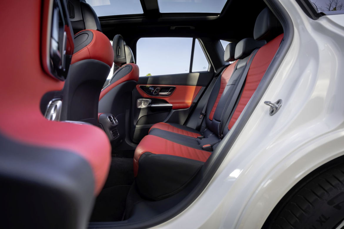 Mercedes-Benz GLC (2023)