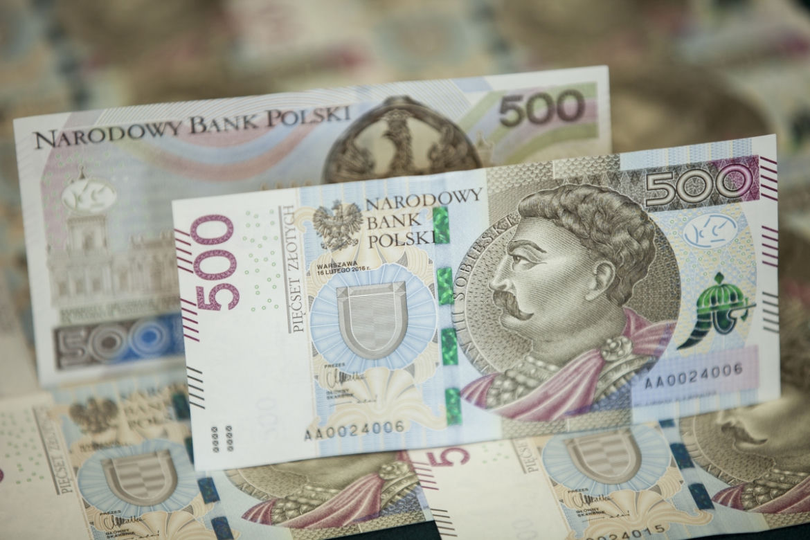 Raty kredytów rosną w ekspresowym tempie