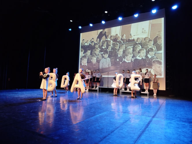 Siedlecka „Szóstka” uczciła potrójny jubileusz. Występy przygotowali także uczniowie