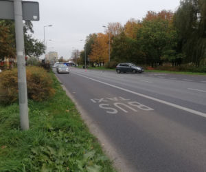 Poważny wypadek na Rondzie Skrzetuskim w Bydgoszczy. Samochód zderzył się z motoambulansem!