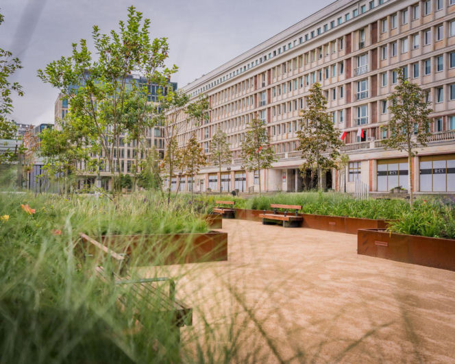 Przebudowany Plac Powstańców Warszawy