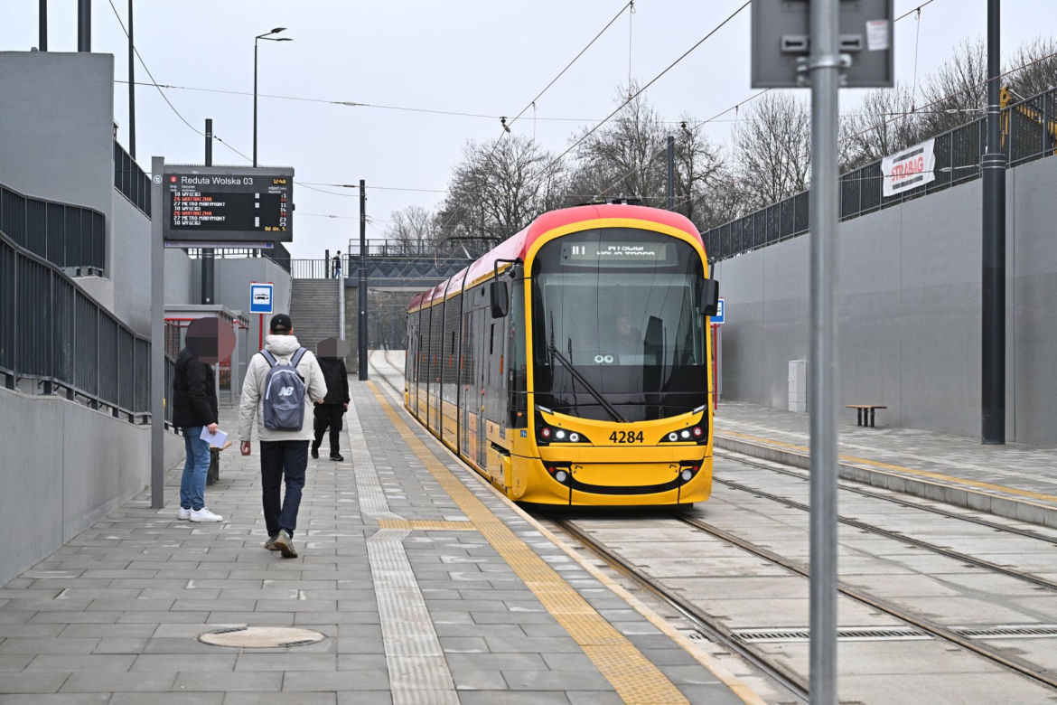 Tramwaj wozi już na Wolę. Torowisko na Kasprzaka otwarte