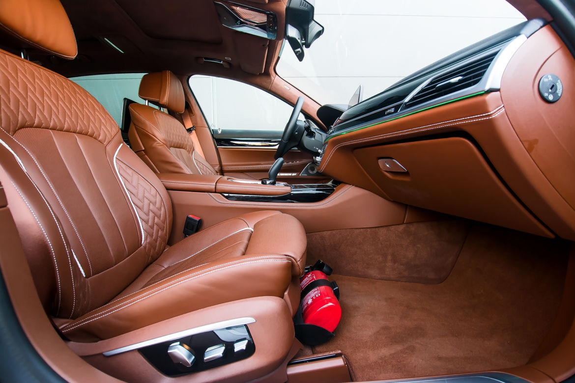 BMW serii 7 G12 wnętrze pakiet BMW Individual