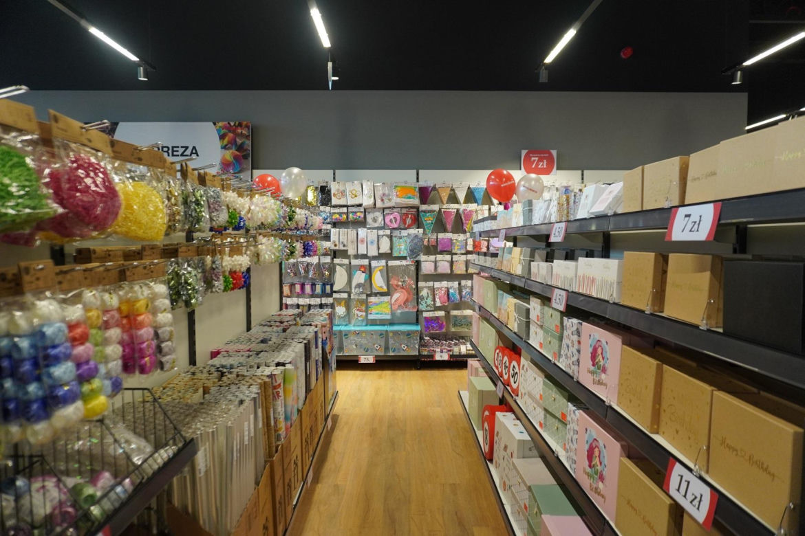 W Katowicach otworzył się Woolworth. Co znajdziemy w sklepie Woolworth? 