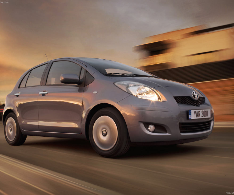 Toyota Yaris Premium hatchback, model 2011