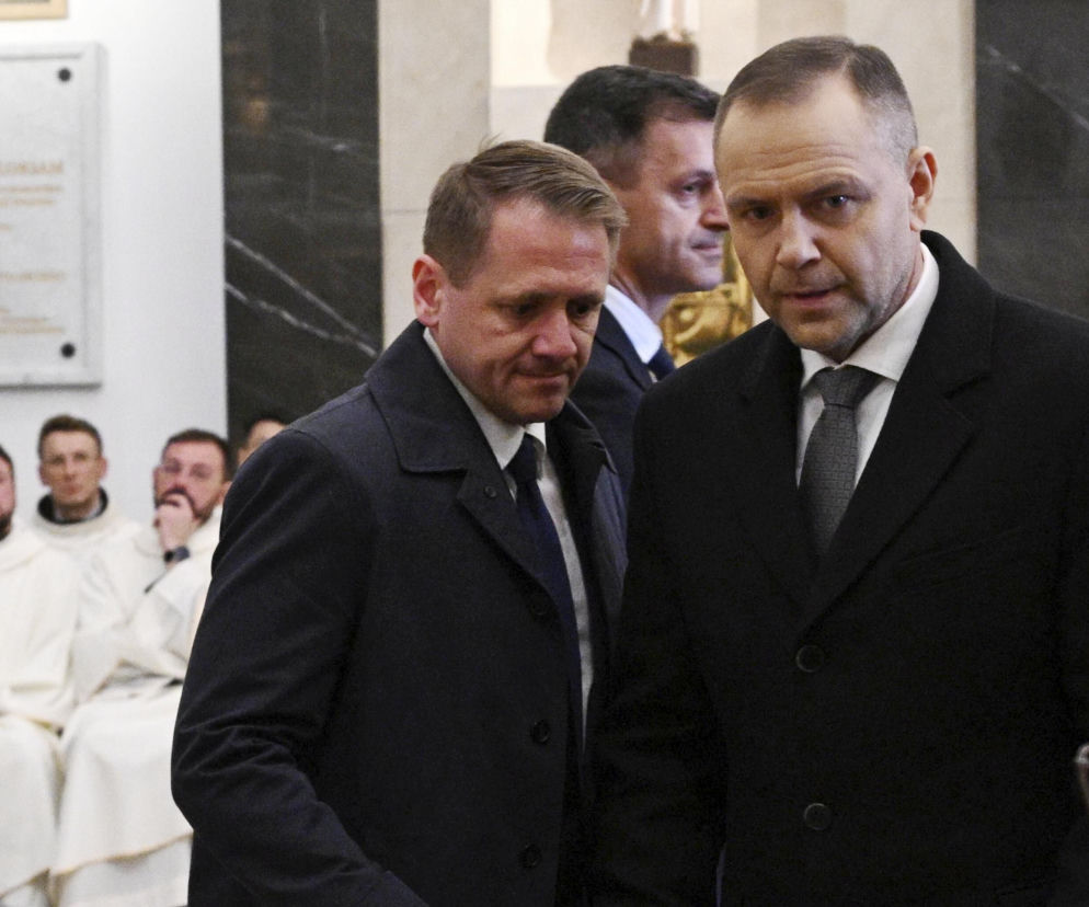 Tłumy na pogrzebie Jacka Magiery. Gest Karola Nawrockiego wyciska łzy