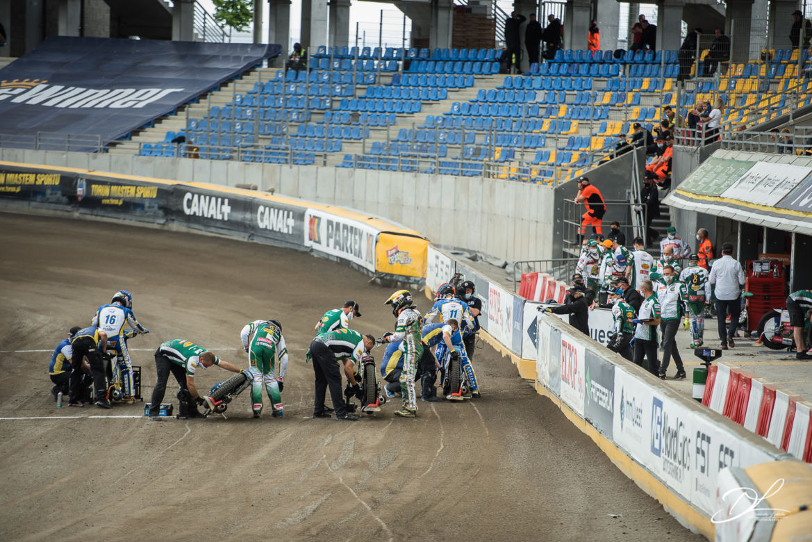 Powrót kibiców na Motoarenę. Tak fani przeżywali mecz Apatora Toruń z Włókniarzem Częstochowa