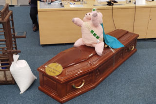 Protest rolników na spotkaniu z ministrem rolnictwa na Uniwersytecie w Siedlcach