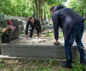 Na Wspólnej odc. 3319. Paweł Wójcik (Grzegorz Kwiecień), Emil Larson (Piotr Ligienza)