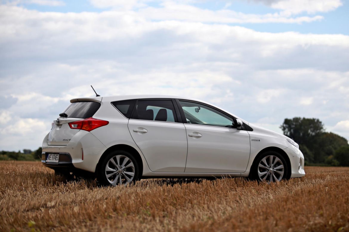Toyota Auris Hybrid