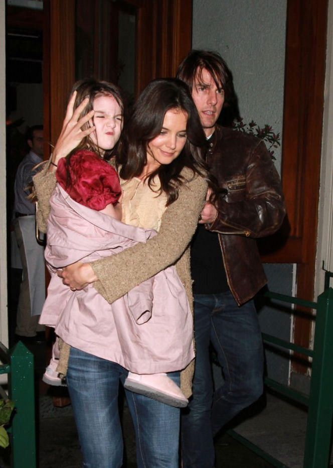 Suri Cruise, Tom Cruise, Katie Holmes