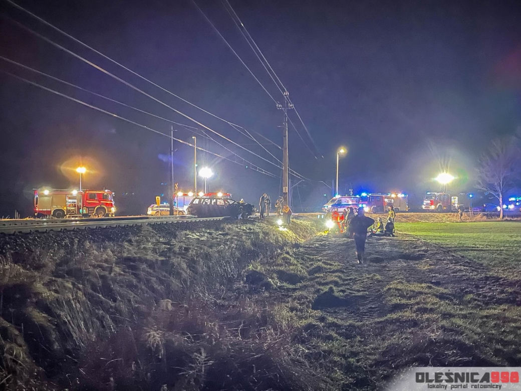 Wypadek na przejeździe kolejowym między Boguszycami i Dąbrową