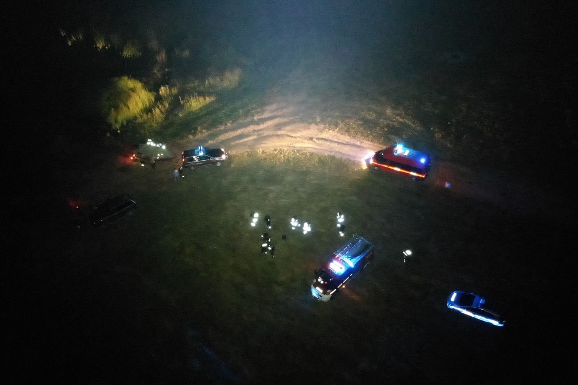UFO uratowalo śpiącego na pontonie
