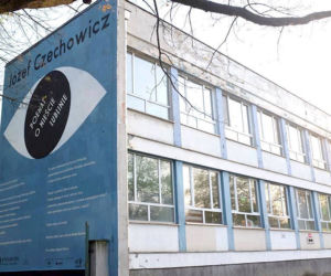 Poezja na murach i chodnikach!