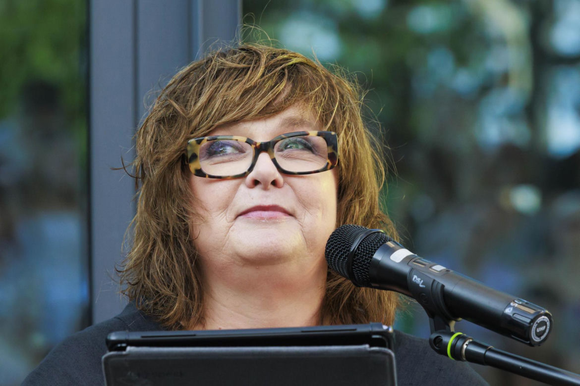 Dawno niewidziana Edyta Jungowska pojawiła się na premierze filmu. Tak dziś wygląda siostra Bożenka z "Na dobre i na złe"