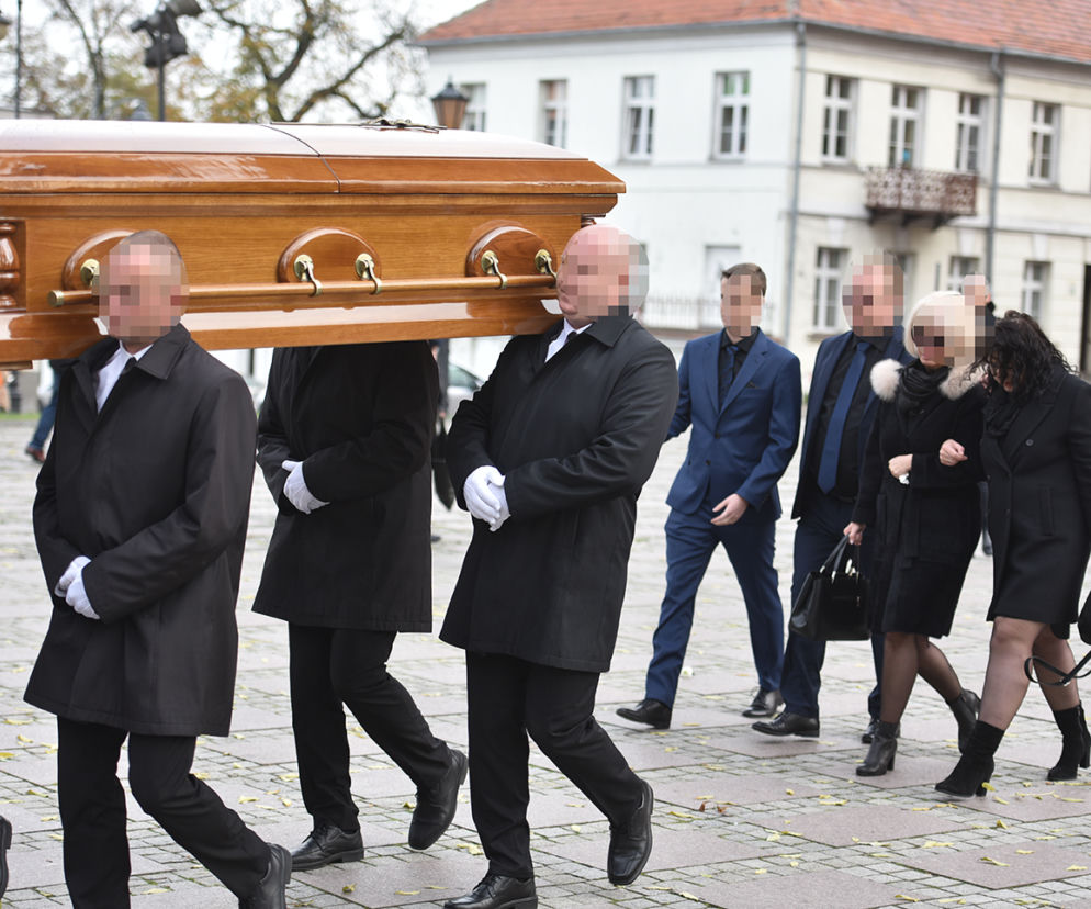  Pogrzeb Adama  we Włocławku, który zginął na Sokratesa