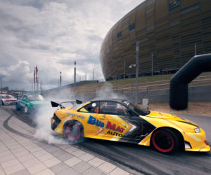 Piotr Więcek Nissan Skyline 