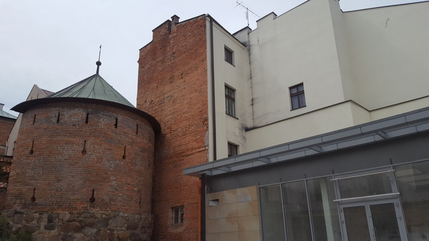 Tak obecnie wygląda skwer przy Baszcie na ulicy Wałowej w Tarnowie