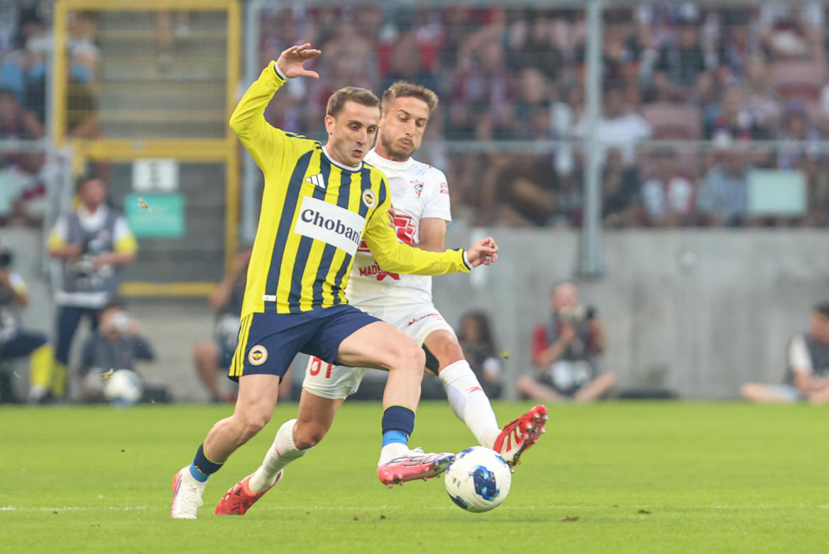 Zobaczcie zdjęcia kibiców z meczu Górnik - Fenerbahce i krótkie podsumowanie środowego spotkania na se.pl