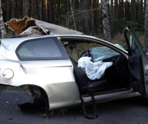 Tragedia na drodze do Szubina. 29-letni Paweł zginął pod kołami TIRA