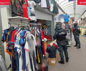 Podrabiana odzież na bazarze w Słubicach