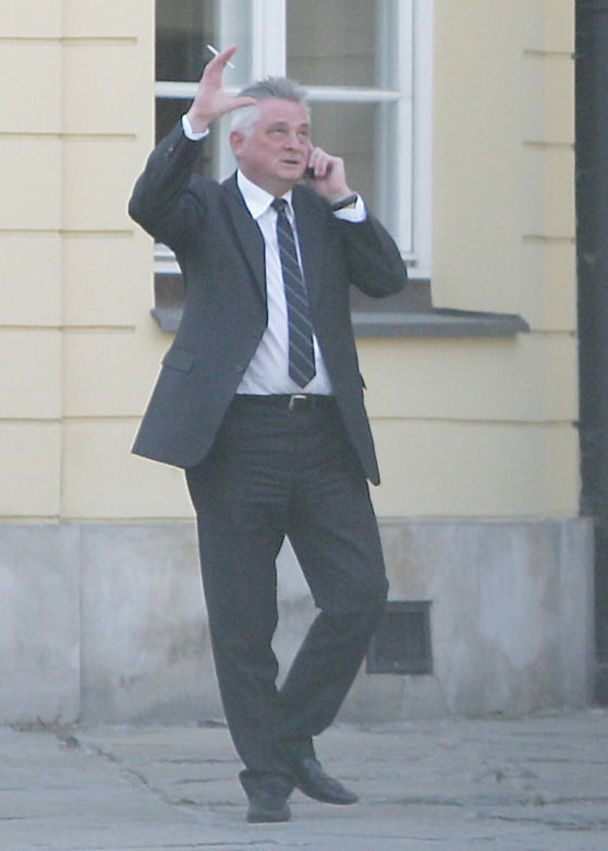  Największe kopciuchy w Sejmie. Politycy nałogowi palacze