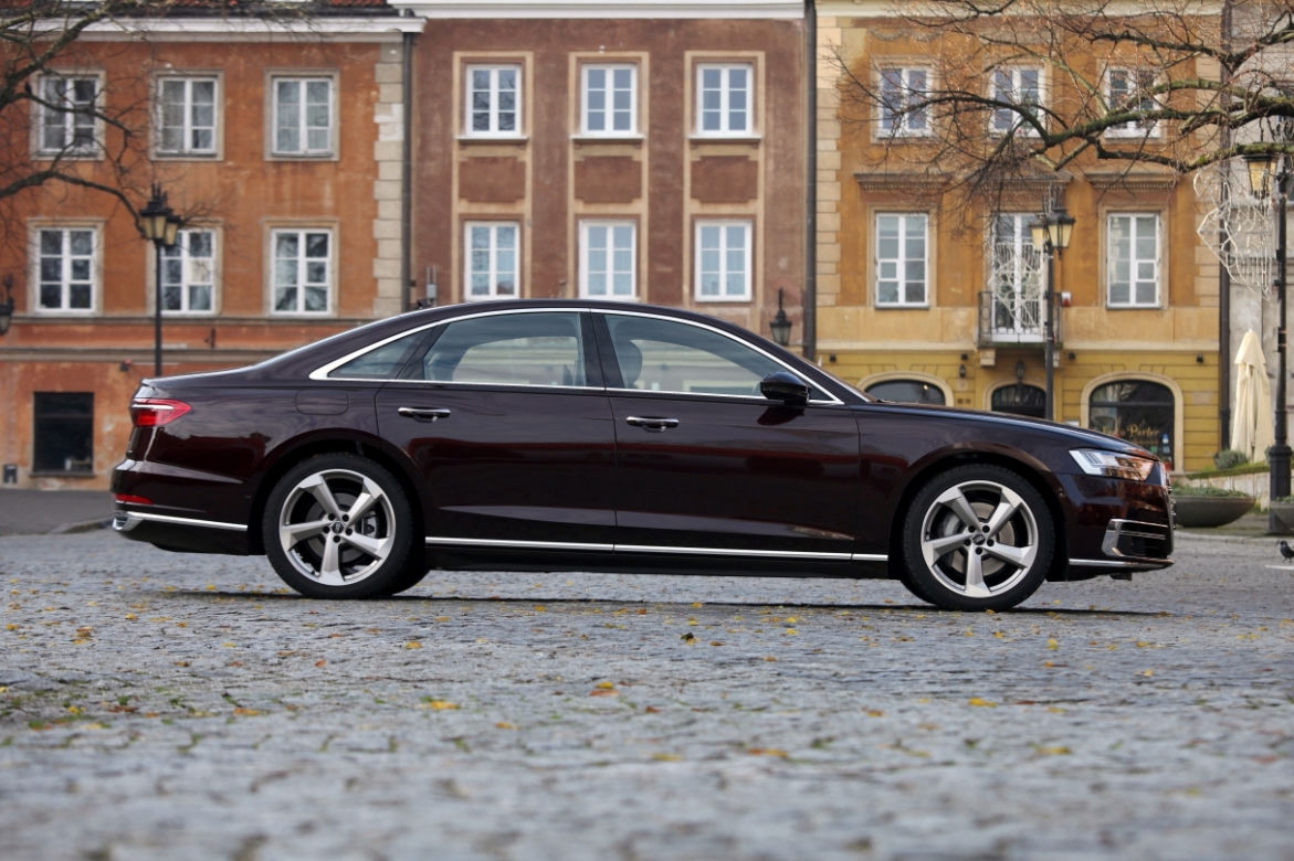 Audi A8 50 TDI quattro tiptronic