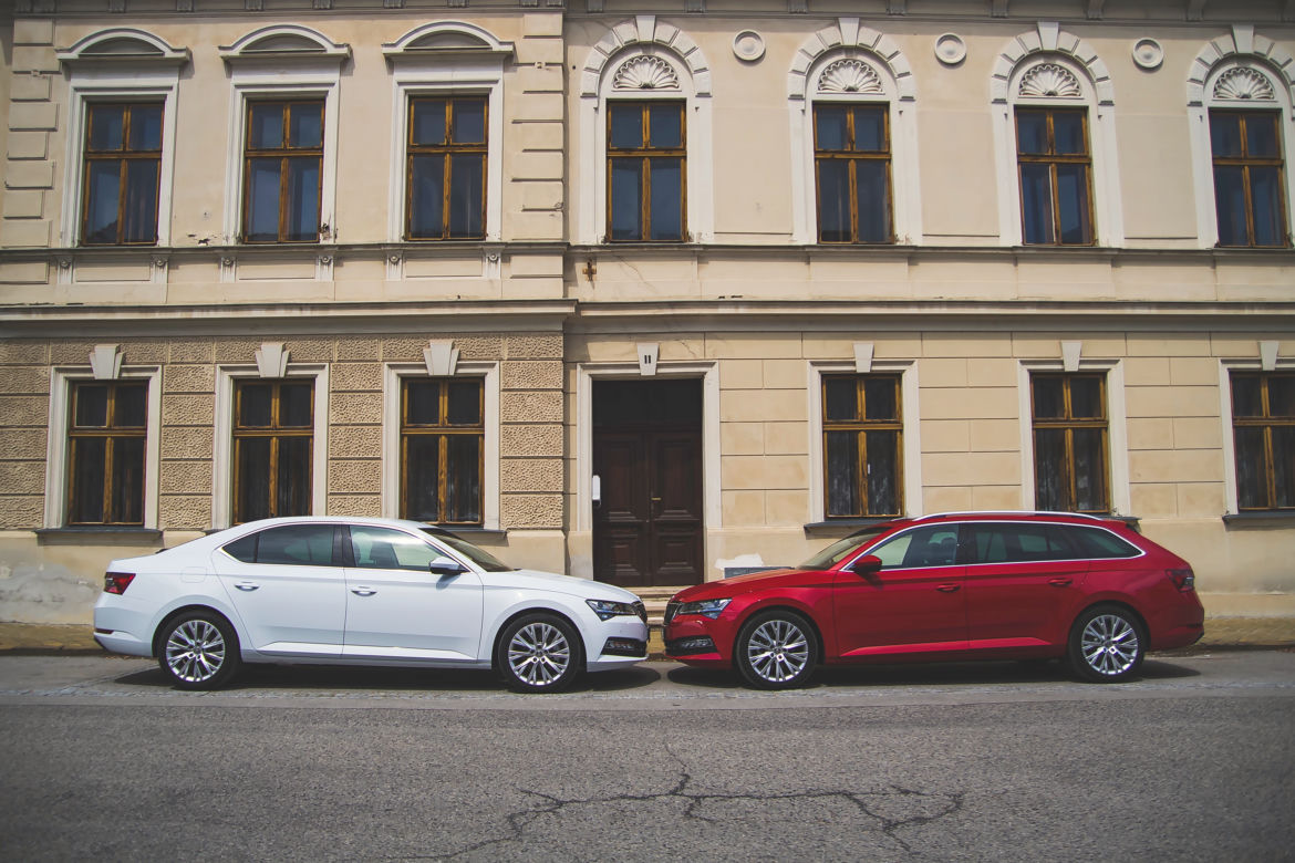 Skoda Superb lifting 2020