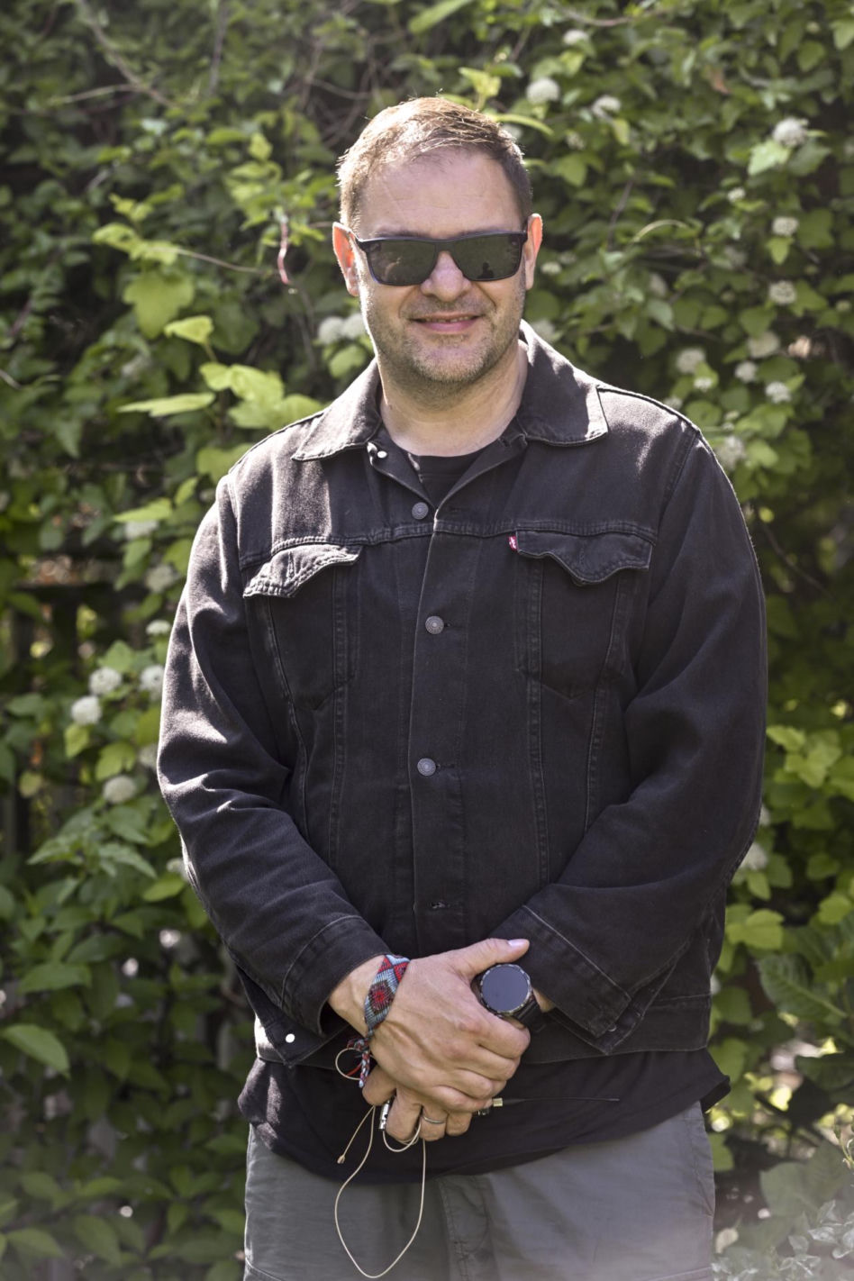 Tomasz Karolak na archiwalnych zdjęciach. Tak wyglądał na początku kariery