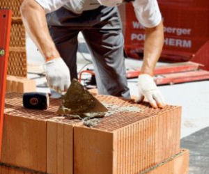 Ściany z wypalanej gliny. Zasady murowania z pustaków ceramicznych