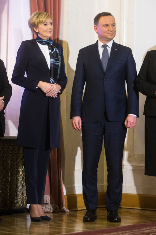 Agata Duda w garniturach